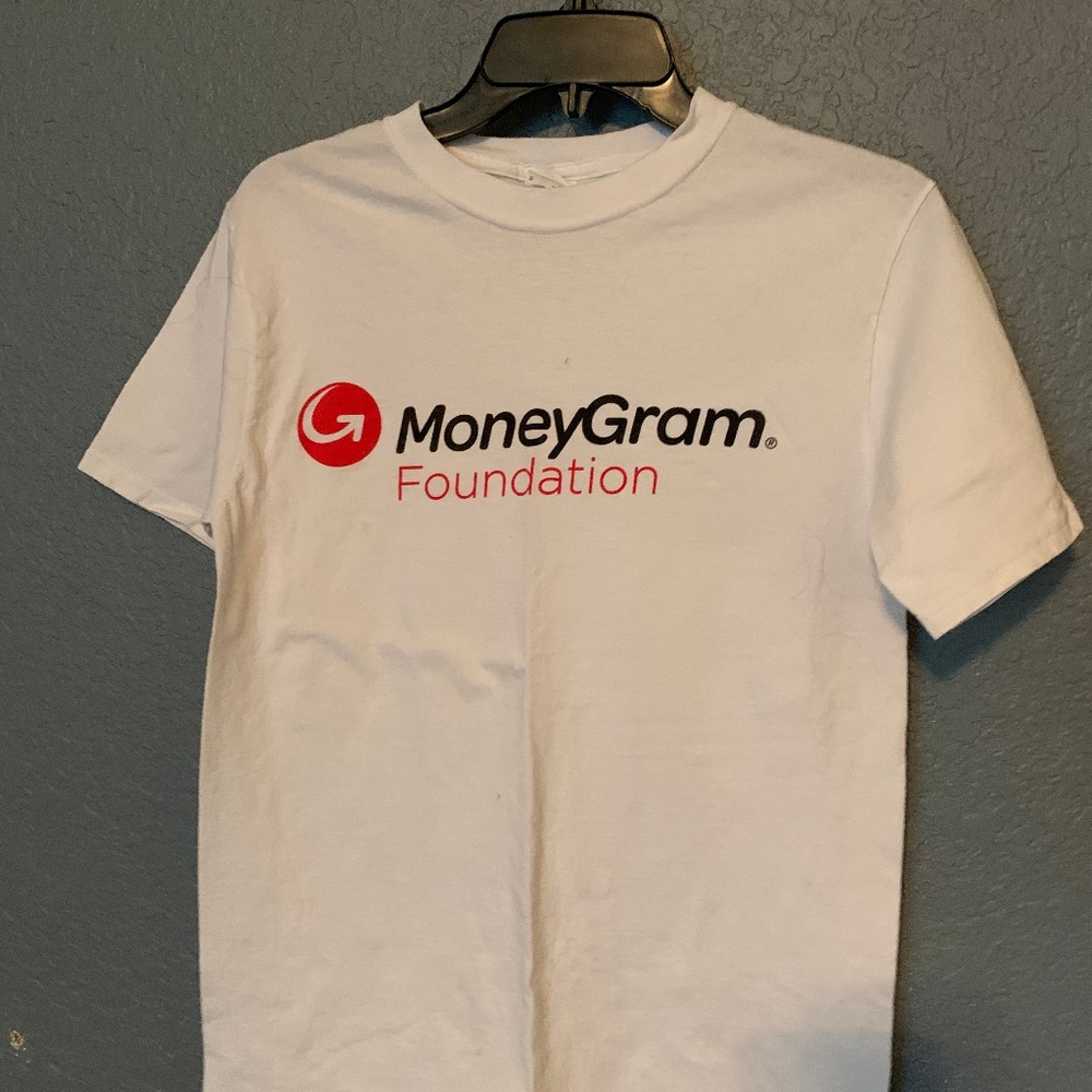 MONEYGRAM T SHIRT SMALL